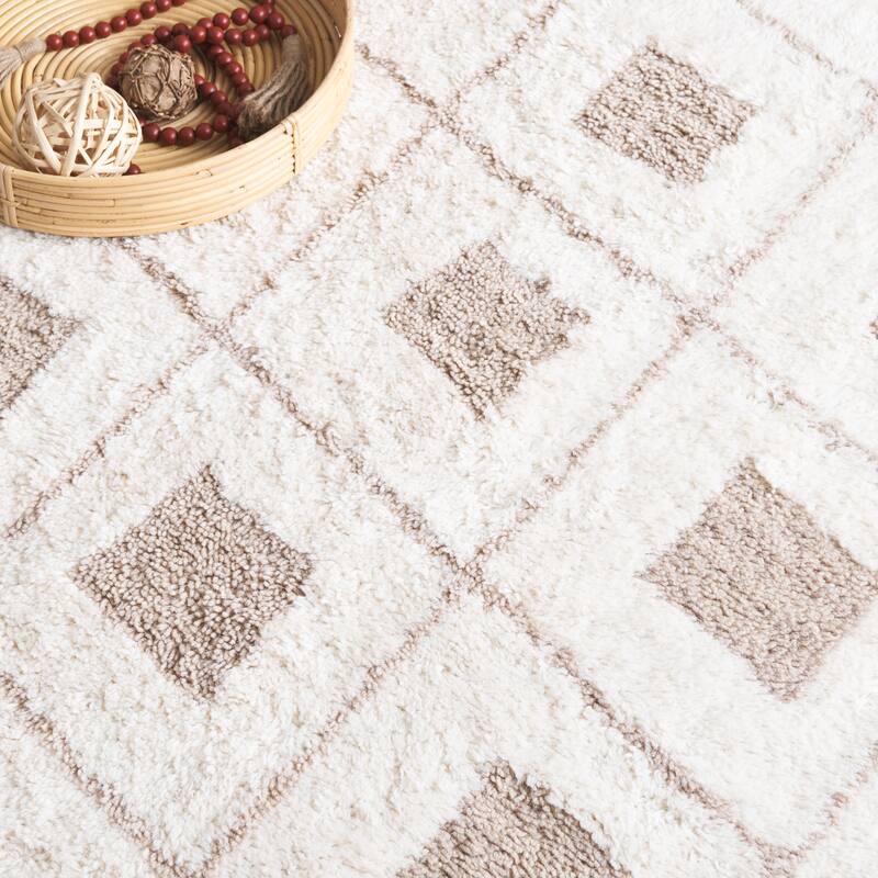 SAFAVIEH Handmade Vermont Michaela Transitional Wool Rug
