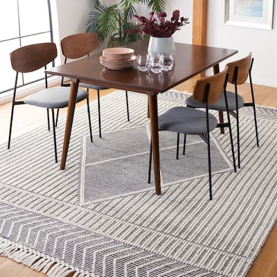 SAFAVIEH Handmade Marbella Patrycja Modern Wool Rug