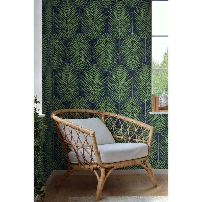 Seabrook Designs Marina Palm Non-Woven Unpasted Wallpaper