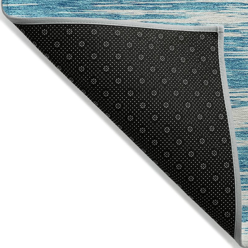 Machine Washable Indoor/ Outdoor Casual Ombre Chantille Rug