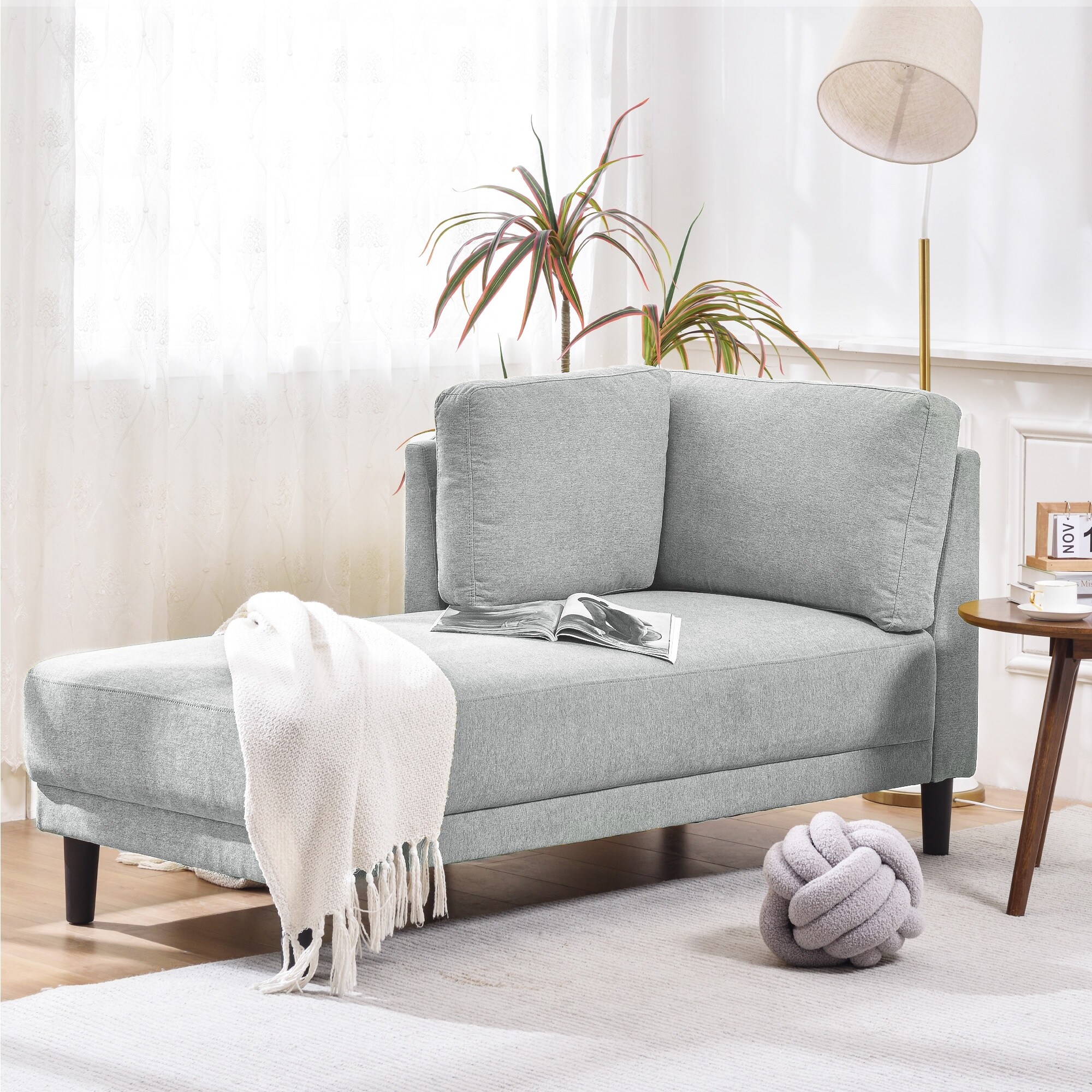 Modern indoor outlet chaise lounge