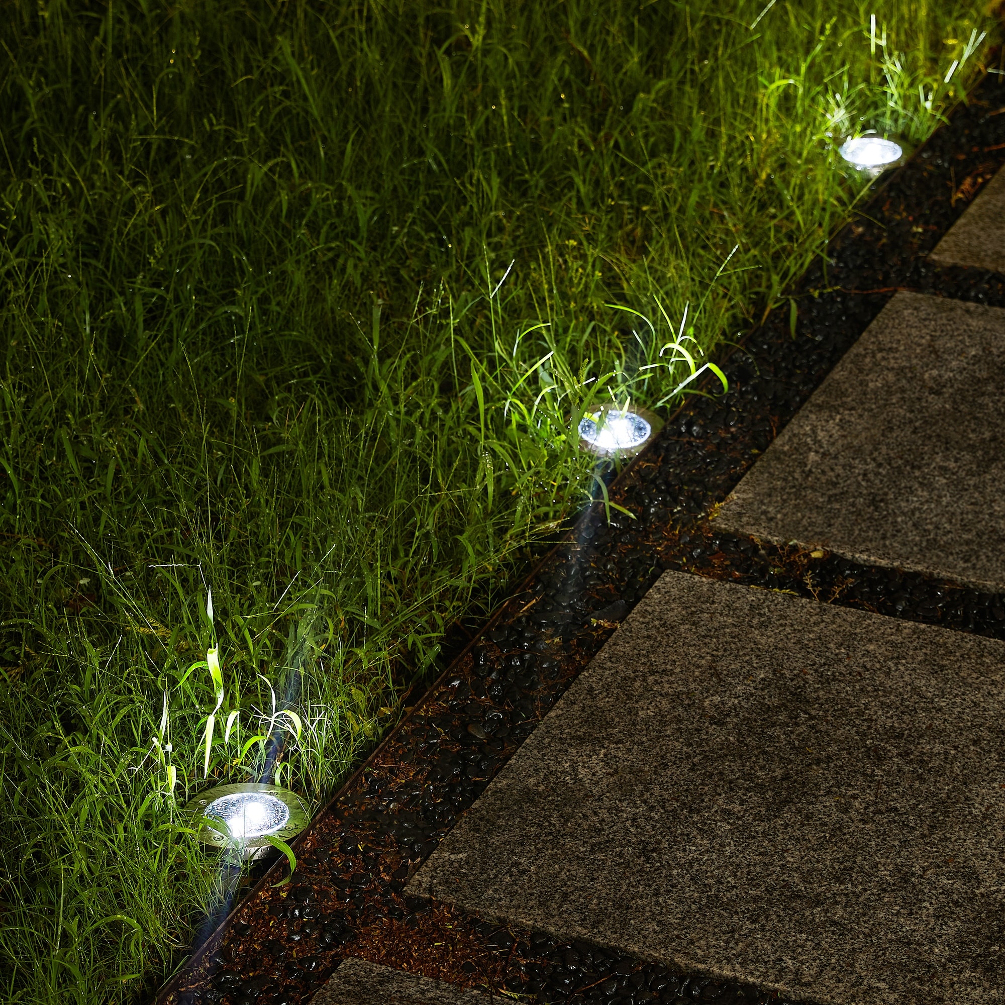In the ground solar lights top