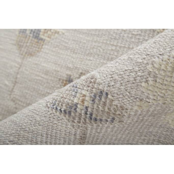 Tuzug Floral Traditional Stain Resistant Durable Area Rug By HomeRoots