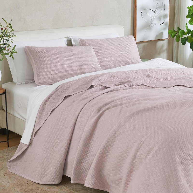 Linery & Co. Soft Stonewashed Stitched Lightweight Quilt Set