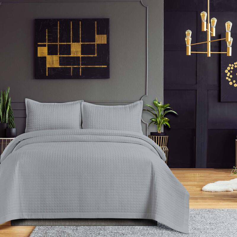 Naples Solid Oversized Quilt Set - Platinum - Queen