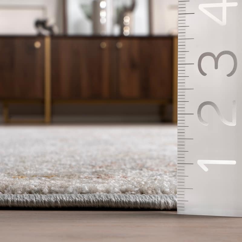 Nuloom Hallie Vintage Medallion Area Rug