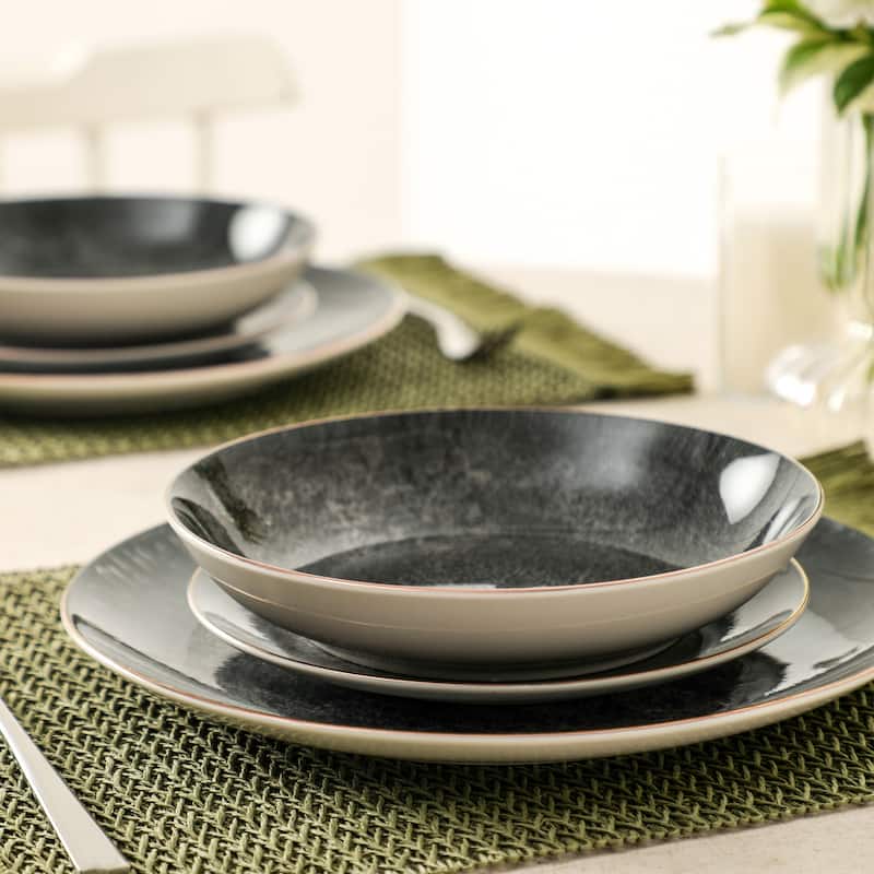 Christian Siriano Onyx Porcelain Dinnerware Set