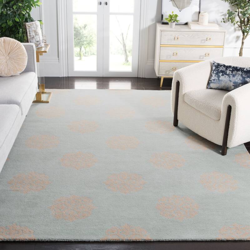 SAFAVIEH, Handmade Soho Tasia Medallion Wool Rug