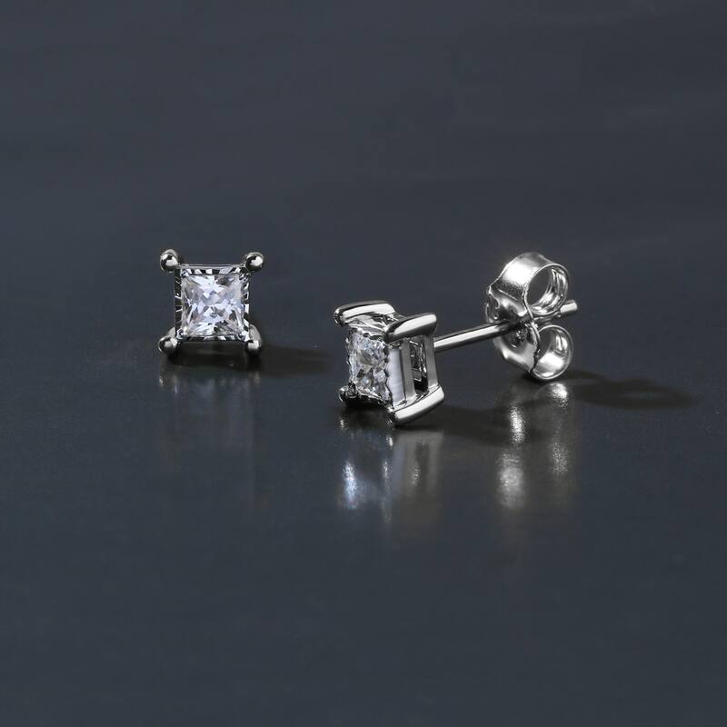 1/20ct to 3/4ct TDW Diamond Solitaire Stud Earrings in Silver for Women - 1/6 ct - White