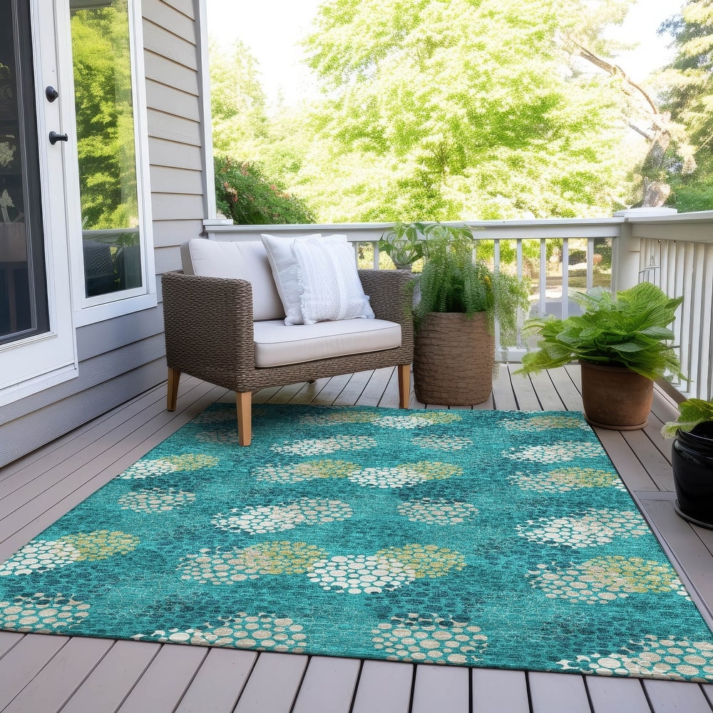 Machine Washable Indoor/ Outdoor Chantille Modern Bubbles Rug
