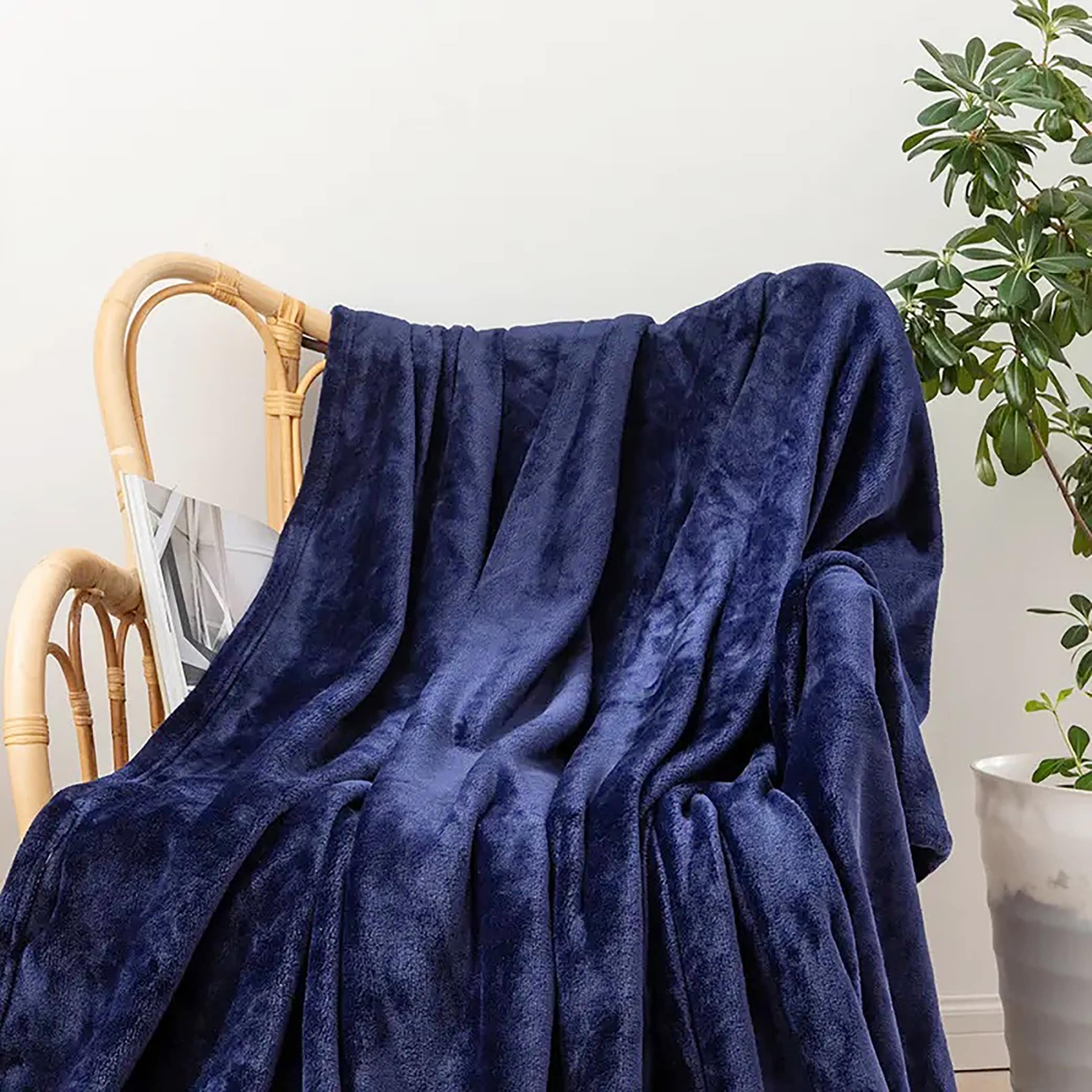Navy bed throw blanket outlet