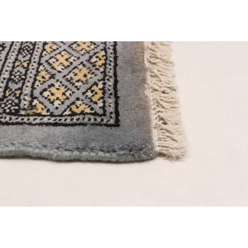 Finest Peshawar Bokhara Grey Rug 5'7" x 8'0" - 5'7 x 8'0
