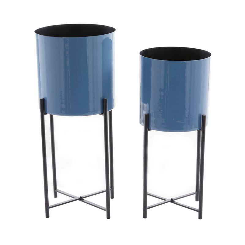 CosmoLiving by Cosmopolitan Metal Contemporary Planter (Set of 2) - S/2 24", 21"H