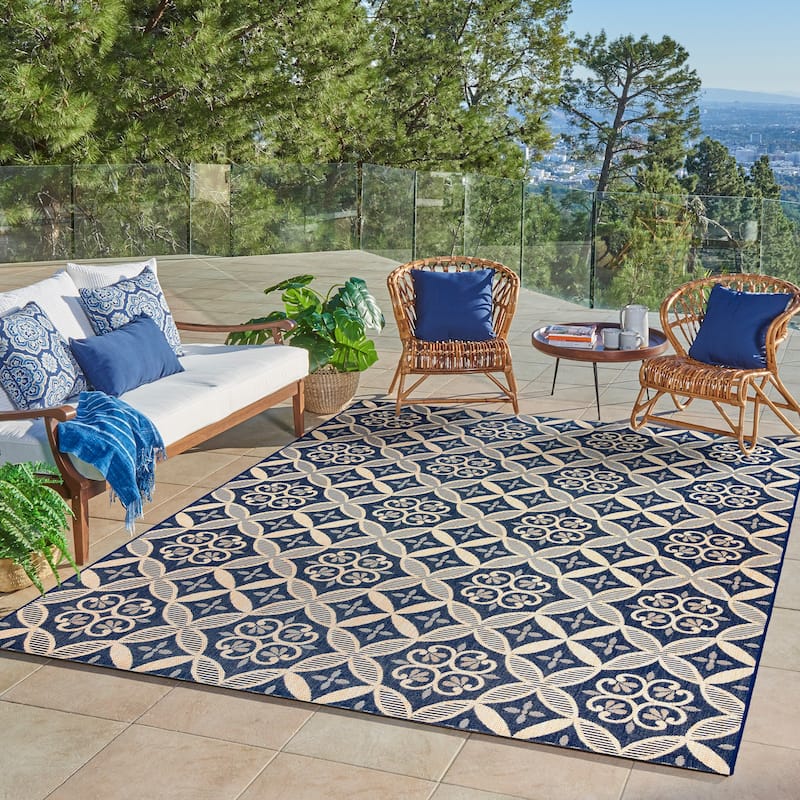 Gertmenian Solterra Bohemian Moroccan Global Weather Resistant Polypropylene Flatweave Indoor/ Outdoor Area Rug Collection