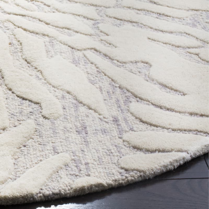 SAFAVIEH Handmade Bella Terzia Modern Floral Wool Rug