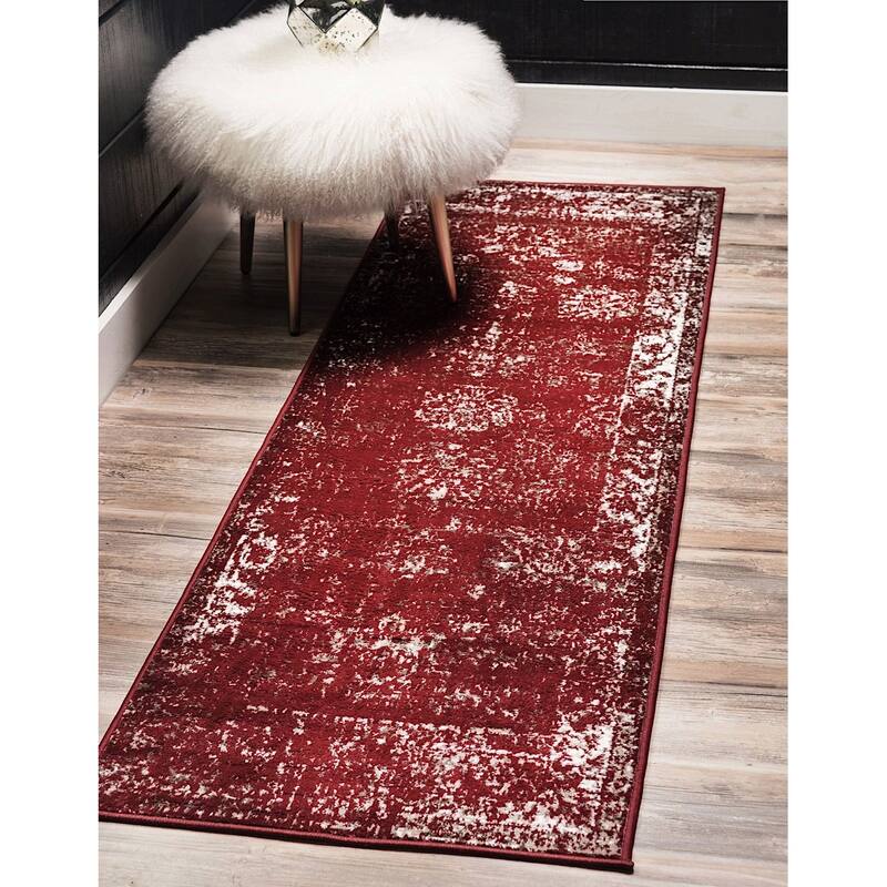 Transitional Fredo Collection Area Rug - 2'x6'7" - Burgundy
