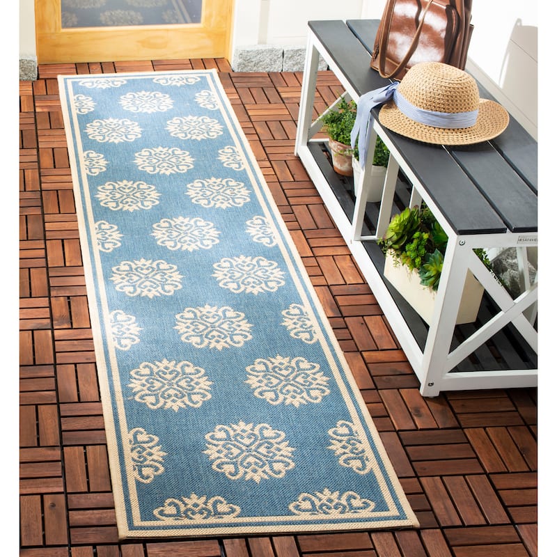 SAFAVIEH Beach House Indoor/ Outdoor Waterproof Patio Backyard Rug