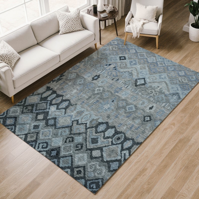 Machine Washable Indoor/ Outdoor Boho Moroccan Chantille Rug