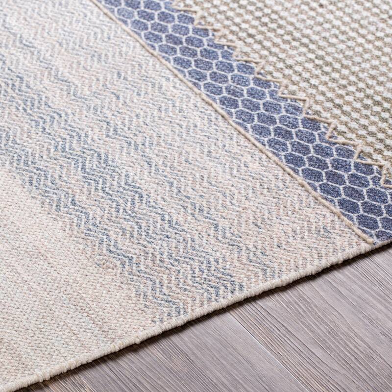 Artistic Weavers Hobbe Global Handmade Area Rug