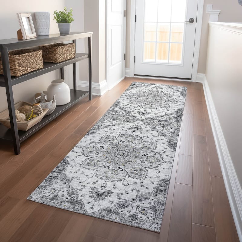 Premium Washable Super Soft Traditional Heriz Mayfield Rug - Fog - 2' 3" x 7' 6" - Runner