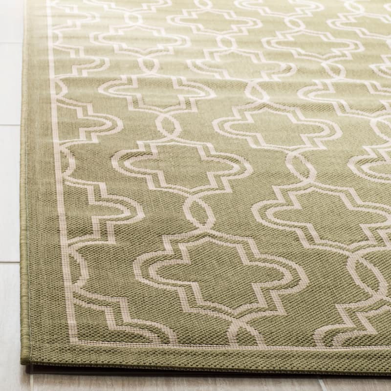 Martha Stewart by SAFAVIEH Marjanca Indoor/ Outdoor Waterproof Rug