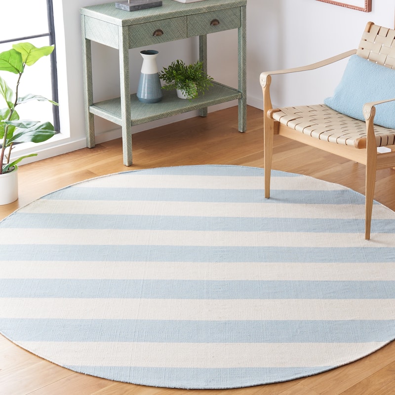 SAFAVIEH Handmade Montauk Geltrude Stripe Cotton Flatweave Rug - 10' Round - Sky Blue/Ivory
