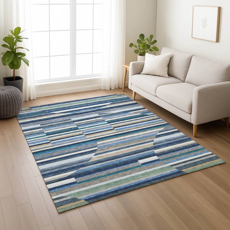 Machine Washable Indoor/ Outdoor Modern Cokedale Chantille Rug