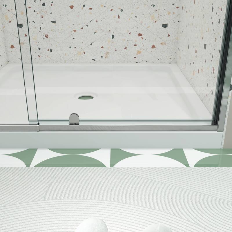 Pivot Frame Sliding Shower Door with 6mm Tempered Glass