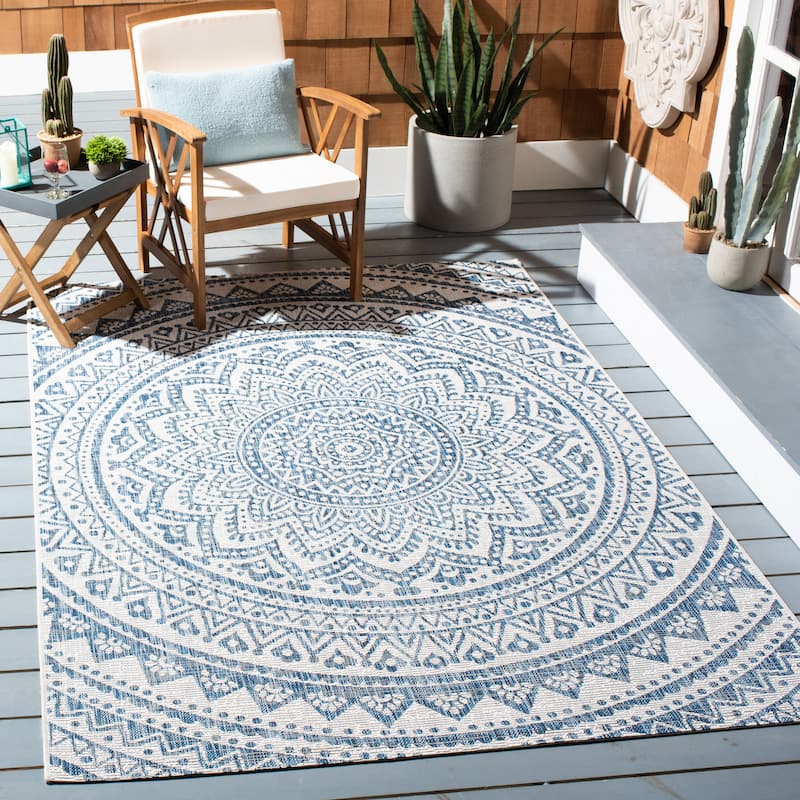 SAFAVIEH Courtyard Fran Mandala Indoor/ Outdoor Waterproof Patio Backyard Rug - 5'3" x 7'7" - Ivory/Navy