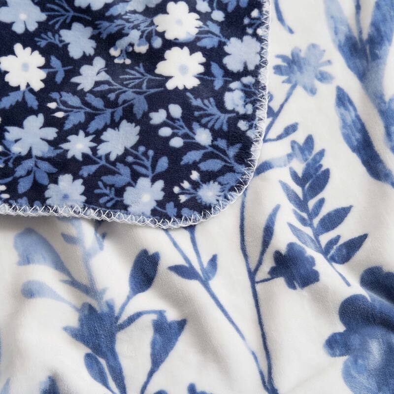 Hunter Reversible Plaid Plush Throw Blankets