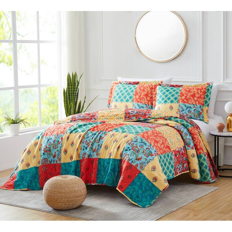 Georgetown Mila 3-Piece Reversible Quilt Set