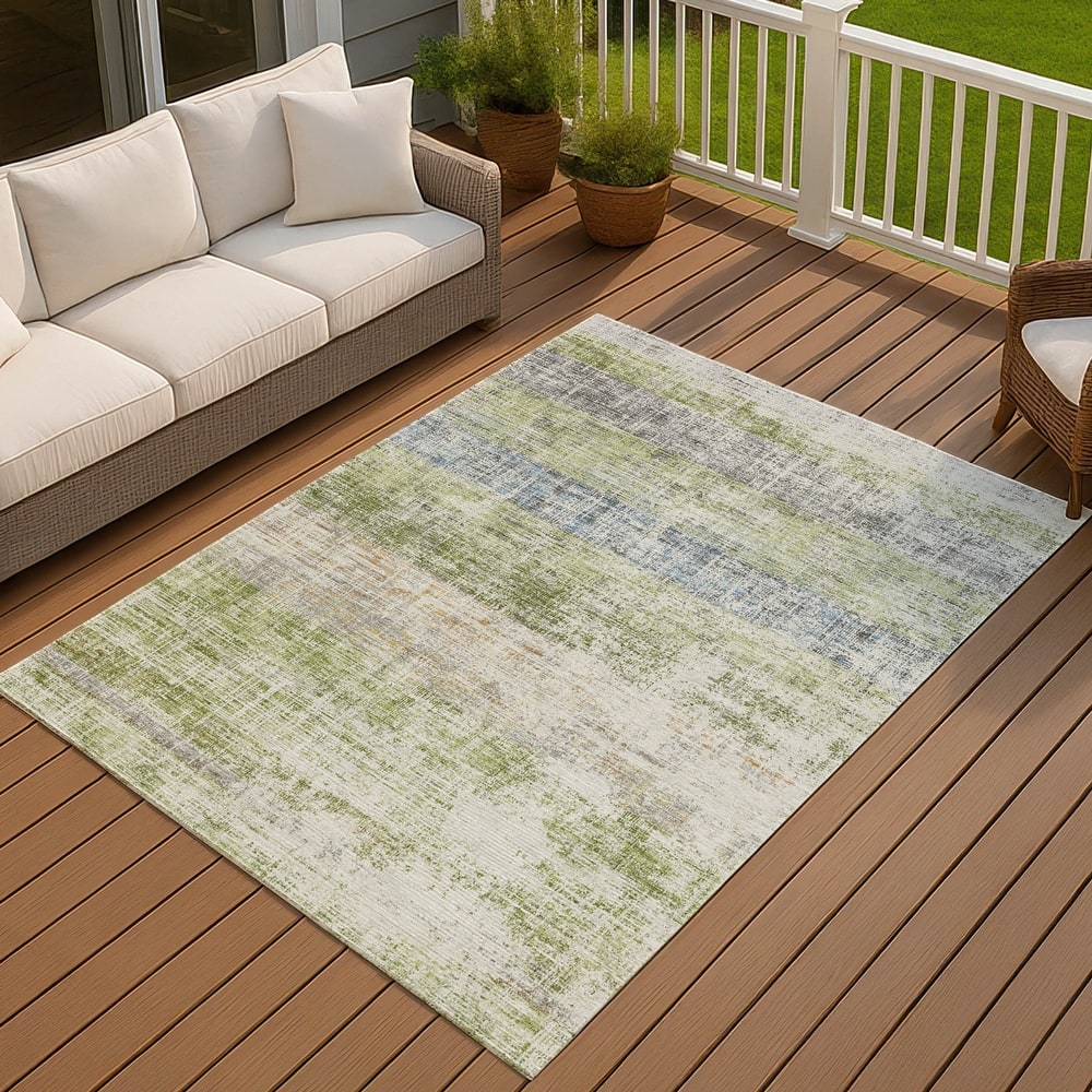 Machine Washable Indoor/ Outdoor Vintage Stripes Chantille Rug