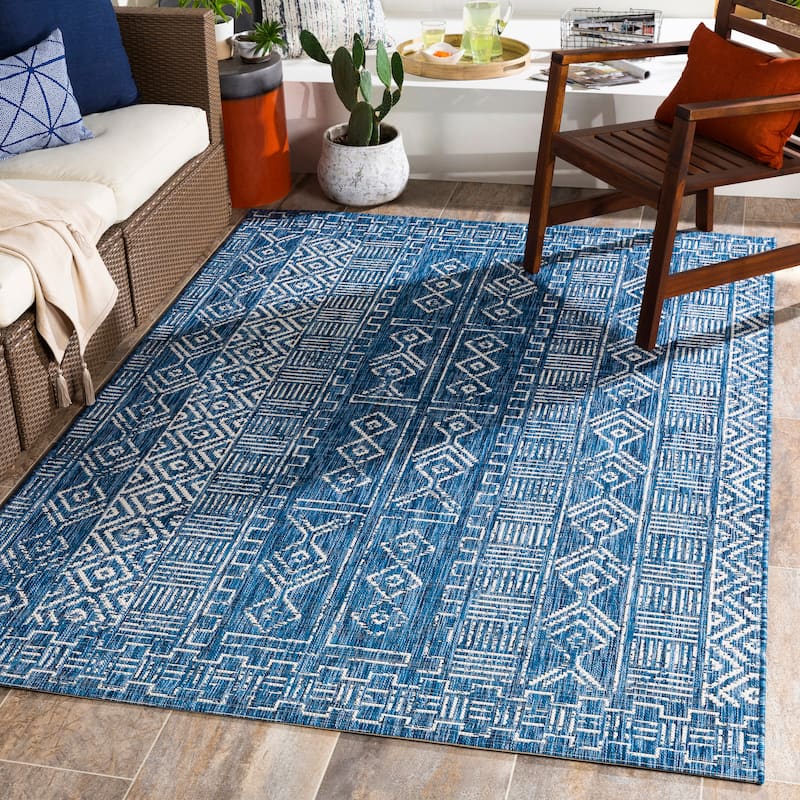 Artistic Weavers Amrane Indoor/ Outdoor Moroccan Area Rug - 5'3" x 7'7"