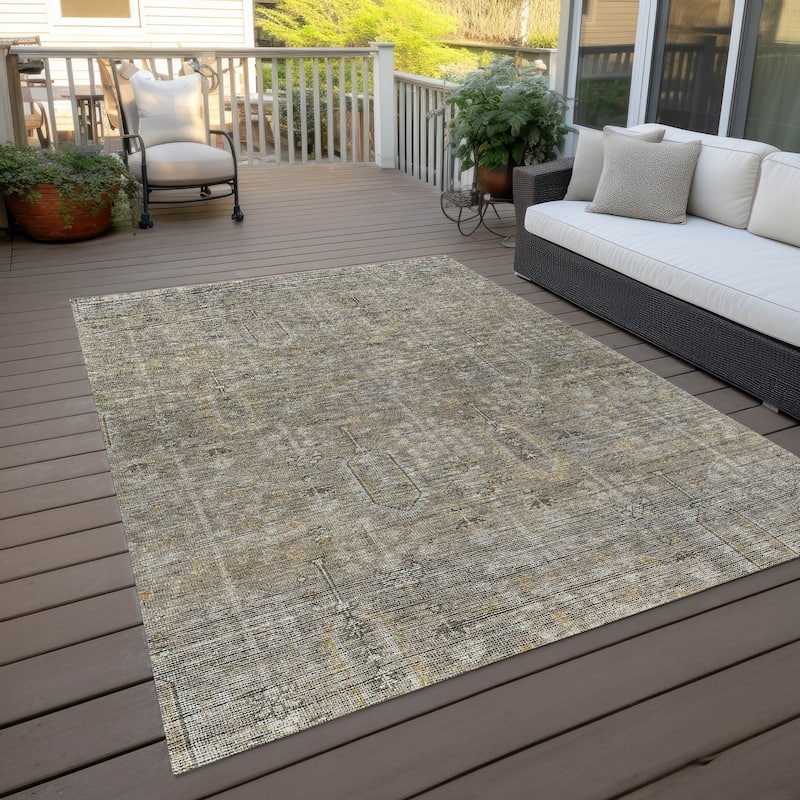 Machine Washable Indoor/ Outdoor Chantille Traditional Distressed Rug