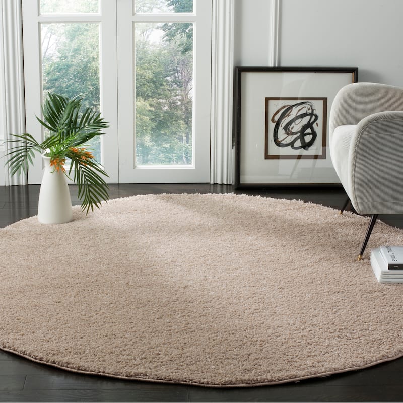 SAFAVIEH Arizona Shag Mechtilde 1.6-inch Thick Rug - 6'7" Round - Light Beige