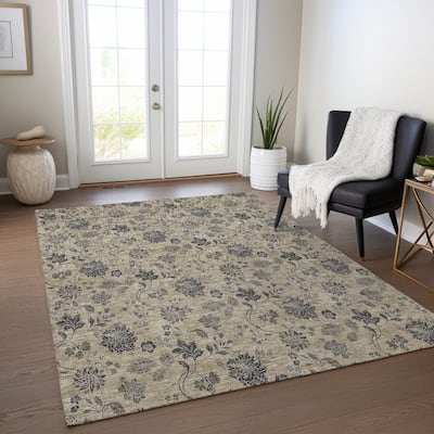 Machine Washable Indoor/ Outdoor Chantille Floral Farmhouse Rug