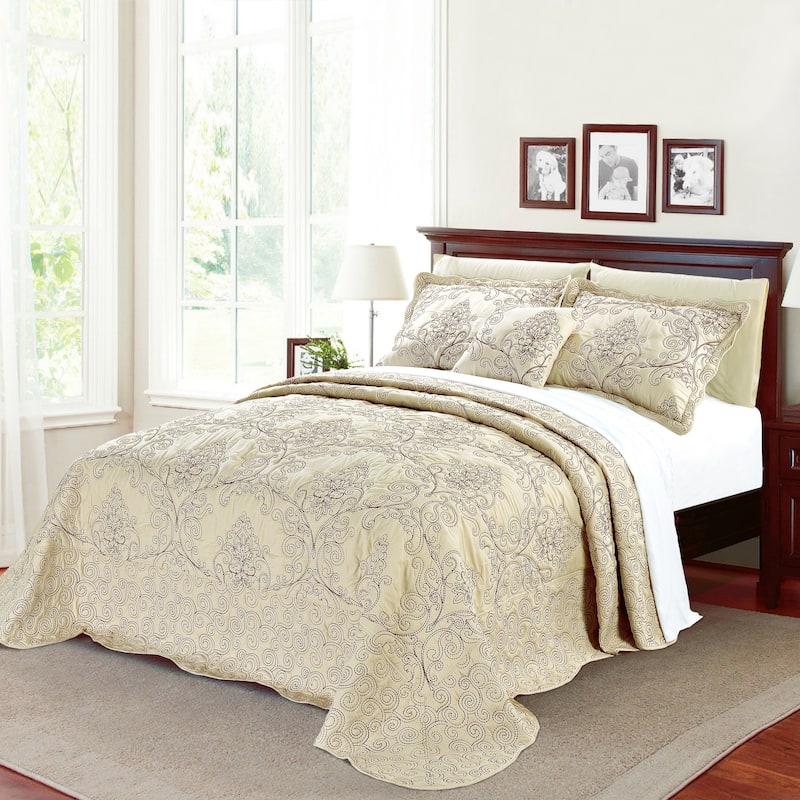 Serenta Damask Oversized 4-piece Bedspread Set - Beige - Oversized King