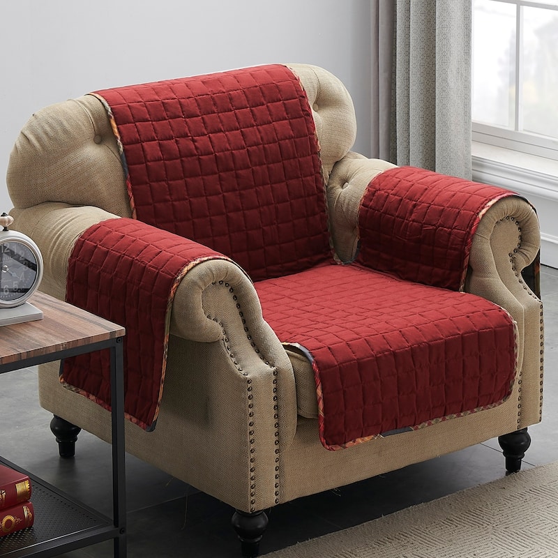 Barefoot Bungalow Gold Rush Armchair Protector