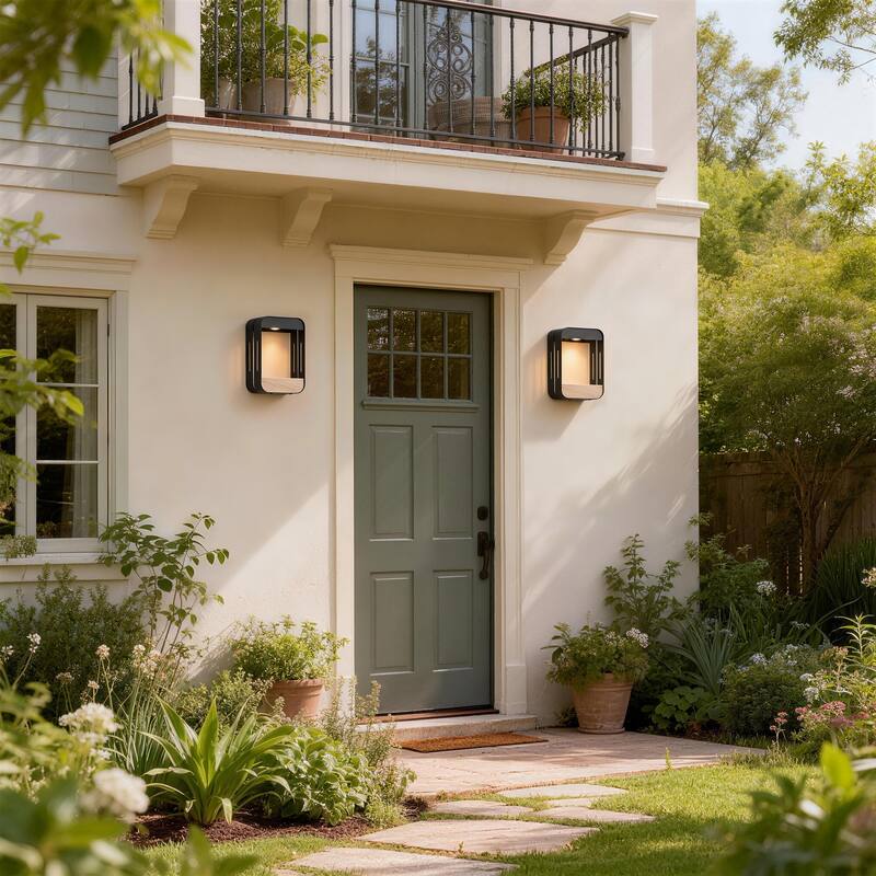 Outdoor Solar LED Wall Lantern Metal Dusk to Dawn Sconce(2-pack) - Medium - Black