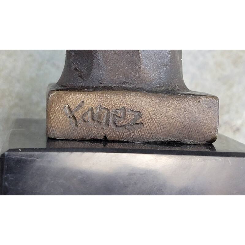 Signed Original Happy Labrador Puppy Dog Bust Marble Base Sculpture Statue Decor