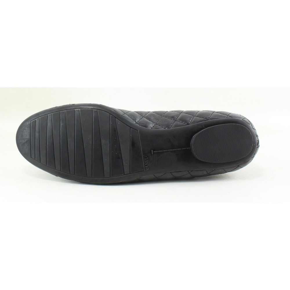 vaneli serene flat