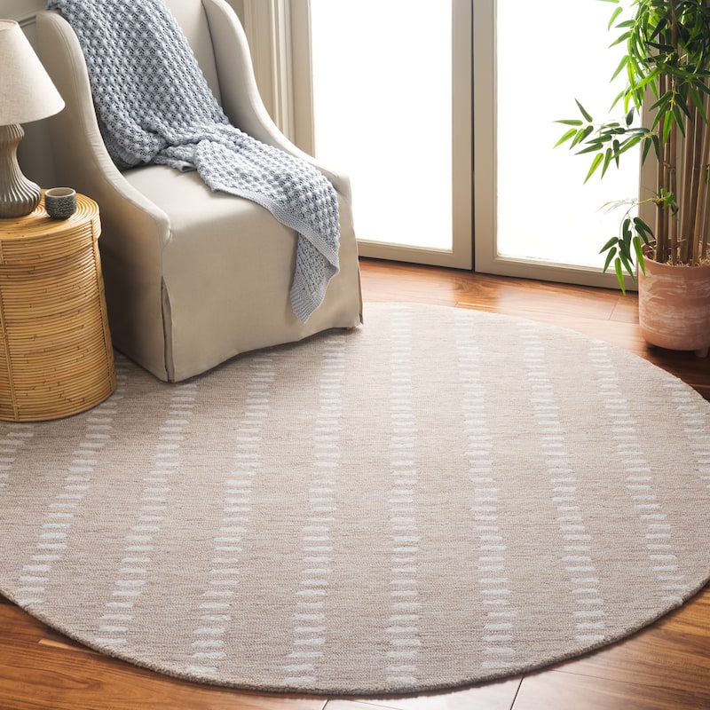 SAFAVIEH Handmade Abstract Damhnait Contemporary Wool Rug - 5' Round - Beige/Ivory - Round