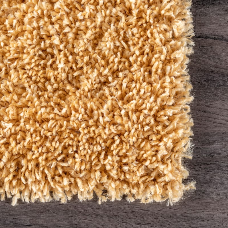 Nuloom Kara Solid Shag Area Rug