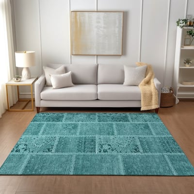 Machine Washable Indoor/ Outdoor Chantille Vintage Persian Patchwork Rug