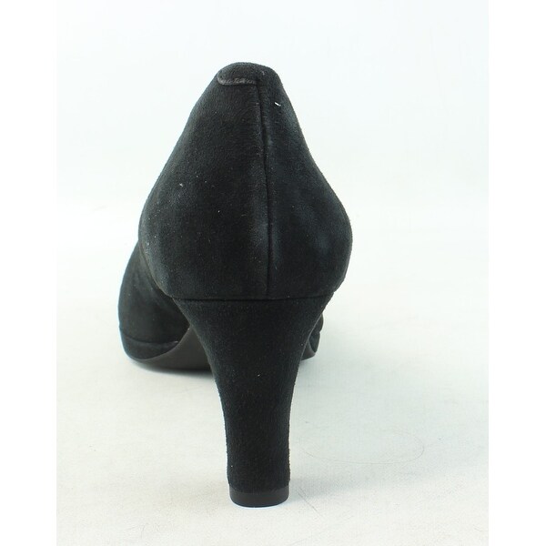 rockport suede pumps