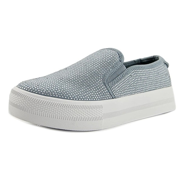 slip on sneakers guess