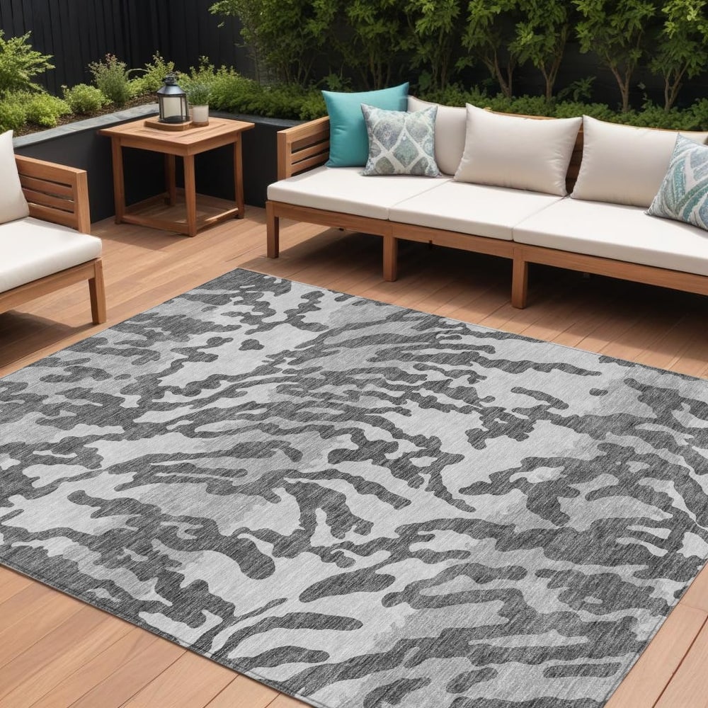 HomeRoots Animal Print Transitional Rectangle Outdoor Rug