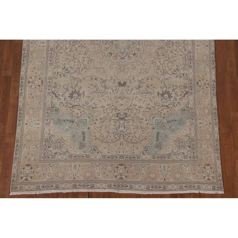 Hand Knotted Oriental 100% Wool Carpet Traditional Floral Beige & Ivories Tabriz Area Rug - 9' 5'' X 6' 2''