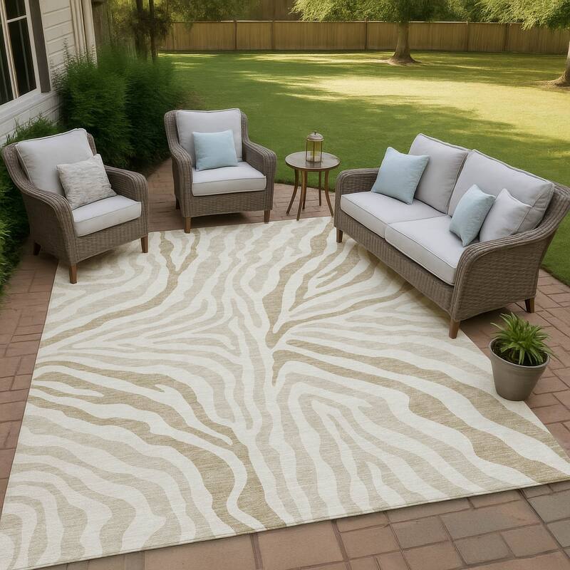 Machine Washable Indoor/ Outdoor Modern Prints Chantille Rug - Ivory - 3' x 5'