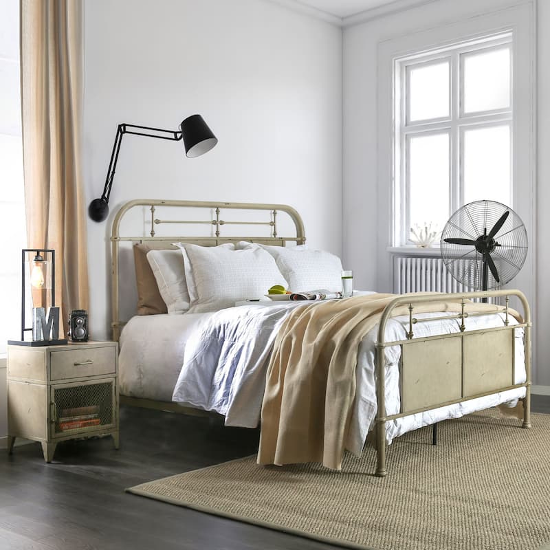Furniture of America Ways Industrial Metal Panel Bed with Support Legs